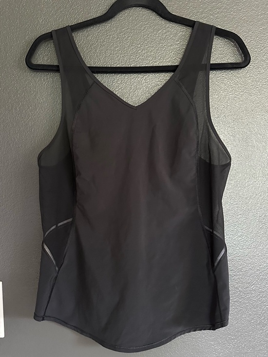 lululemon athletica Tops - Lululemon Run With The Sun Tank Black Swift Ultra Mesh Size 6